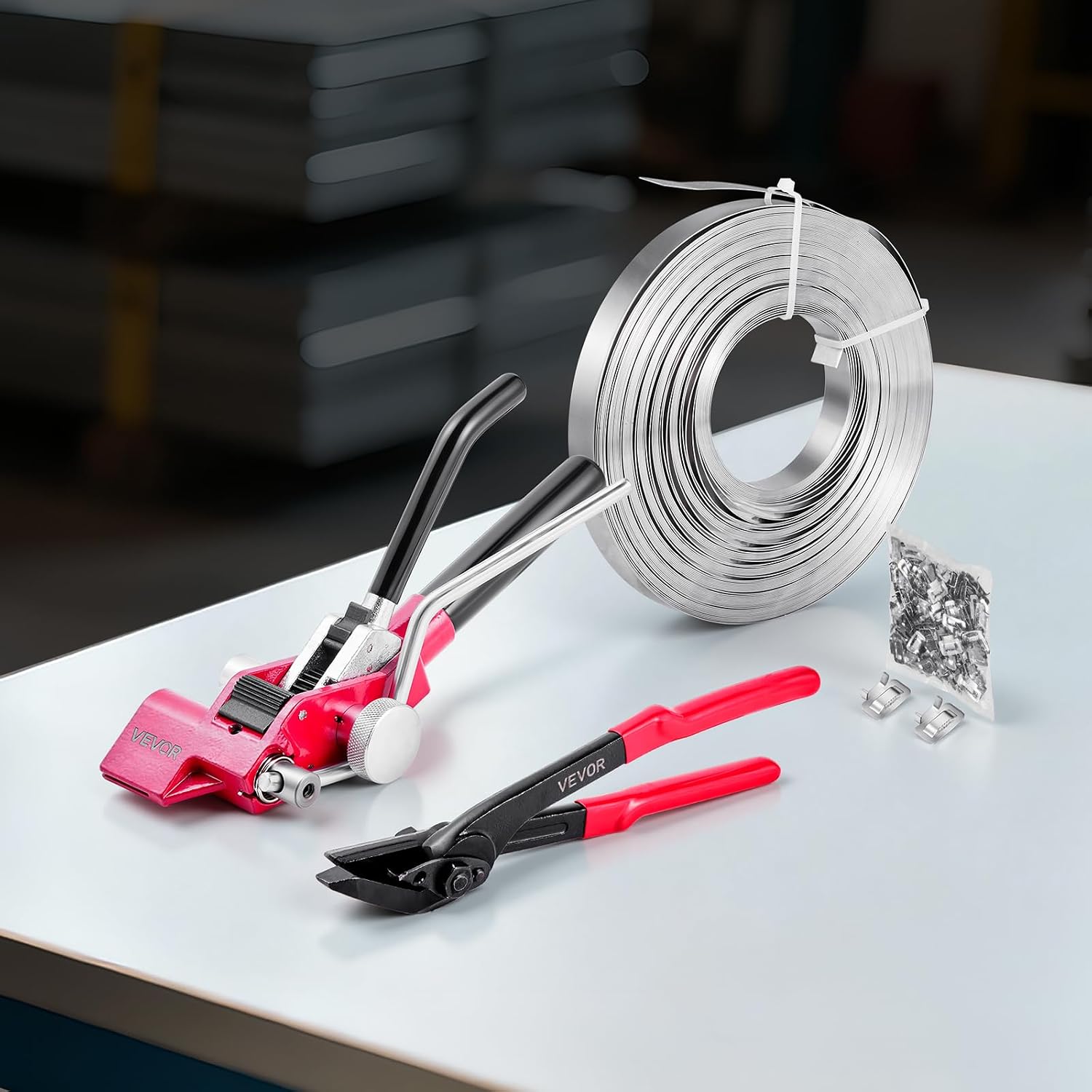 VEVOR Steel Banding Strapping Kit. Heavy Duty Banding Sealer Tool with 200 ft Binding Straps. 200 Metal Clasps. Manual Pallet Packaging Strapping Kit for Warehouse. Transportation. Industrial Bundling