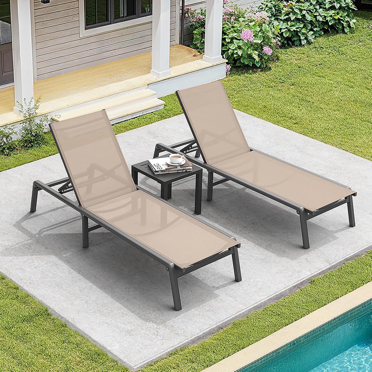 Aluminum Chaise Lounge Chair Outdoor for Outside Poolside. 1PC. Khaki | Foldable & Assembly Free Outdoor Lounge Chair with 5 Position Adjustable Backrest. Patio Pool Lounge Chairs for Beach Lawn
